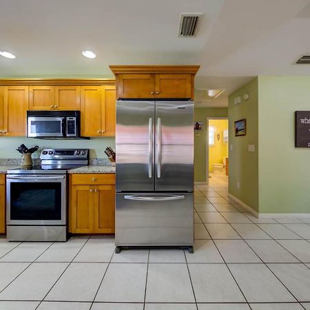 Sandy Feet Retreat By Vacation Homes Collection Gulf Shores Exterior photo